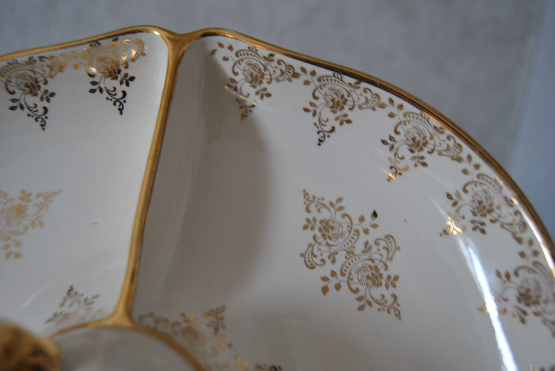 Aperitif tray in porcelain gilded decoration Villeroy & Boch 50s/60s