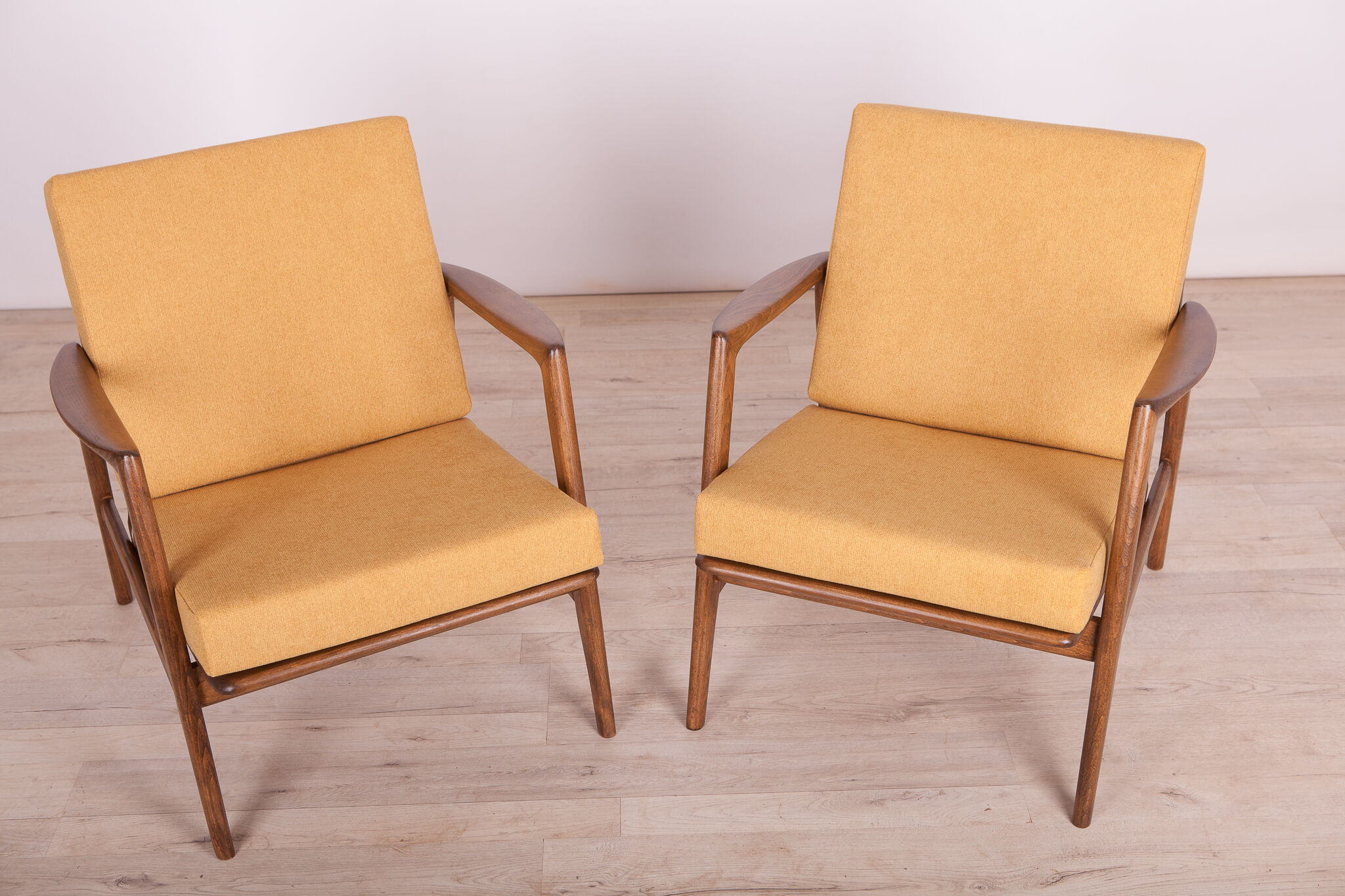 Armchairs 300-139 by Swarzędzka Factory, 1960