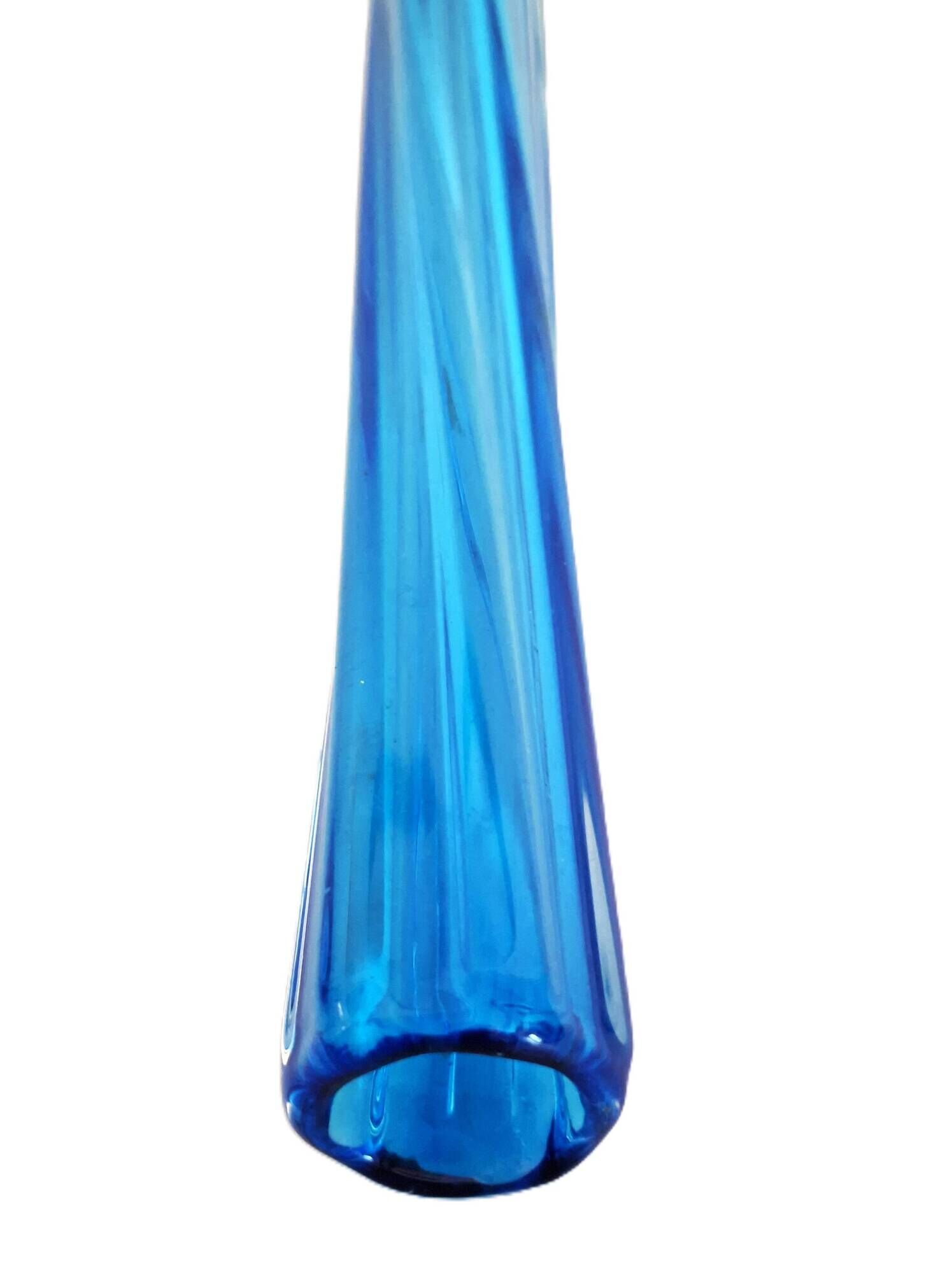 Vase bleu  soliflore type  Murano mid-century