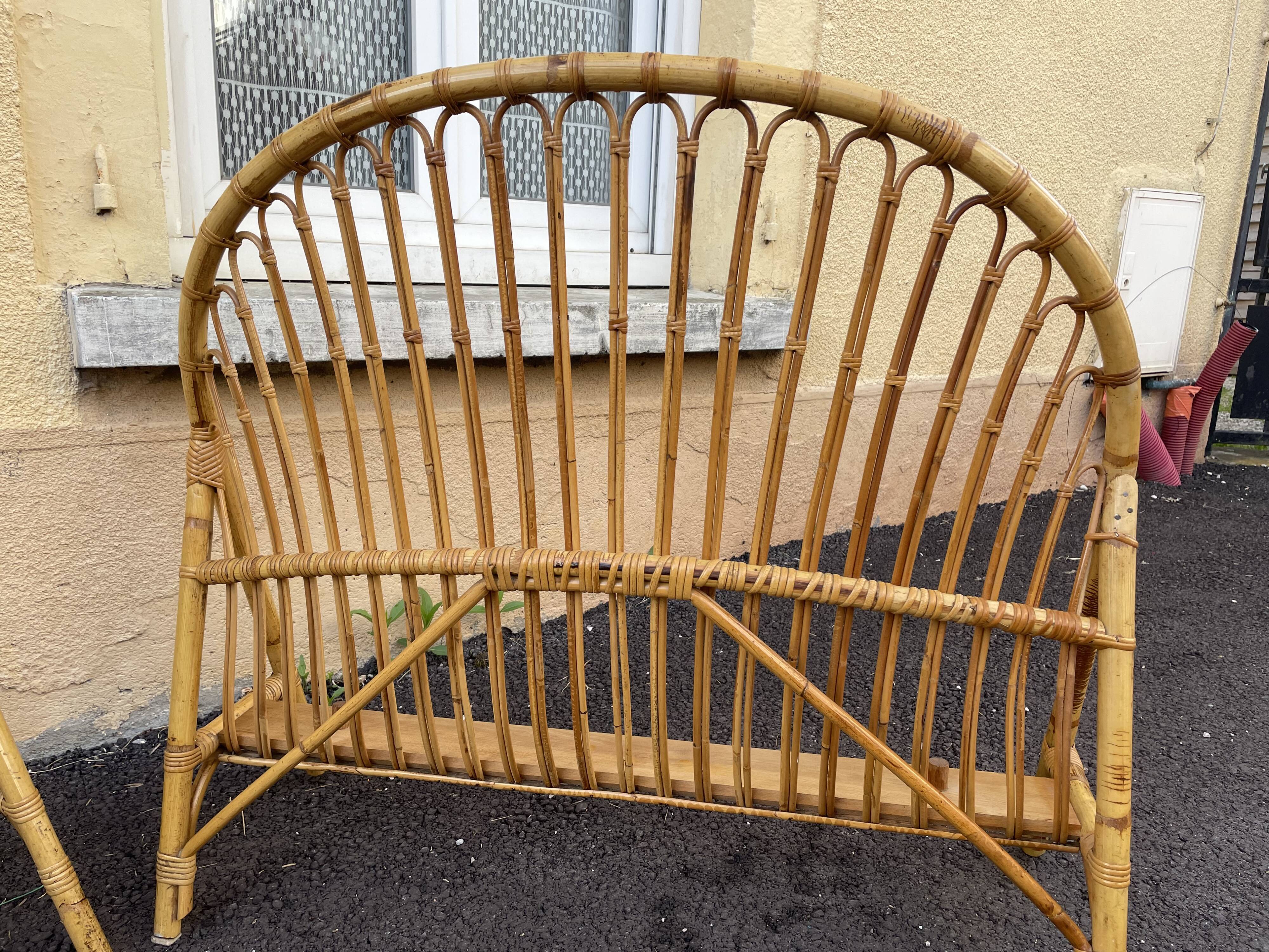 Rattan basket bed & bedside