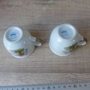 Set of two flowered stoneware cups with saucer from the 1980s.