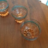 5 liqueur glasses