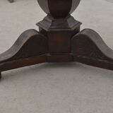 Round table in wood and marble