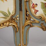 Louis XV style screen with three sheets in molded wood and embroidered fabrics