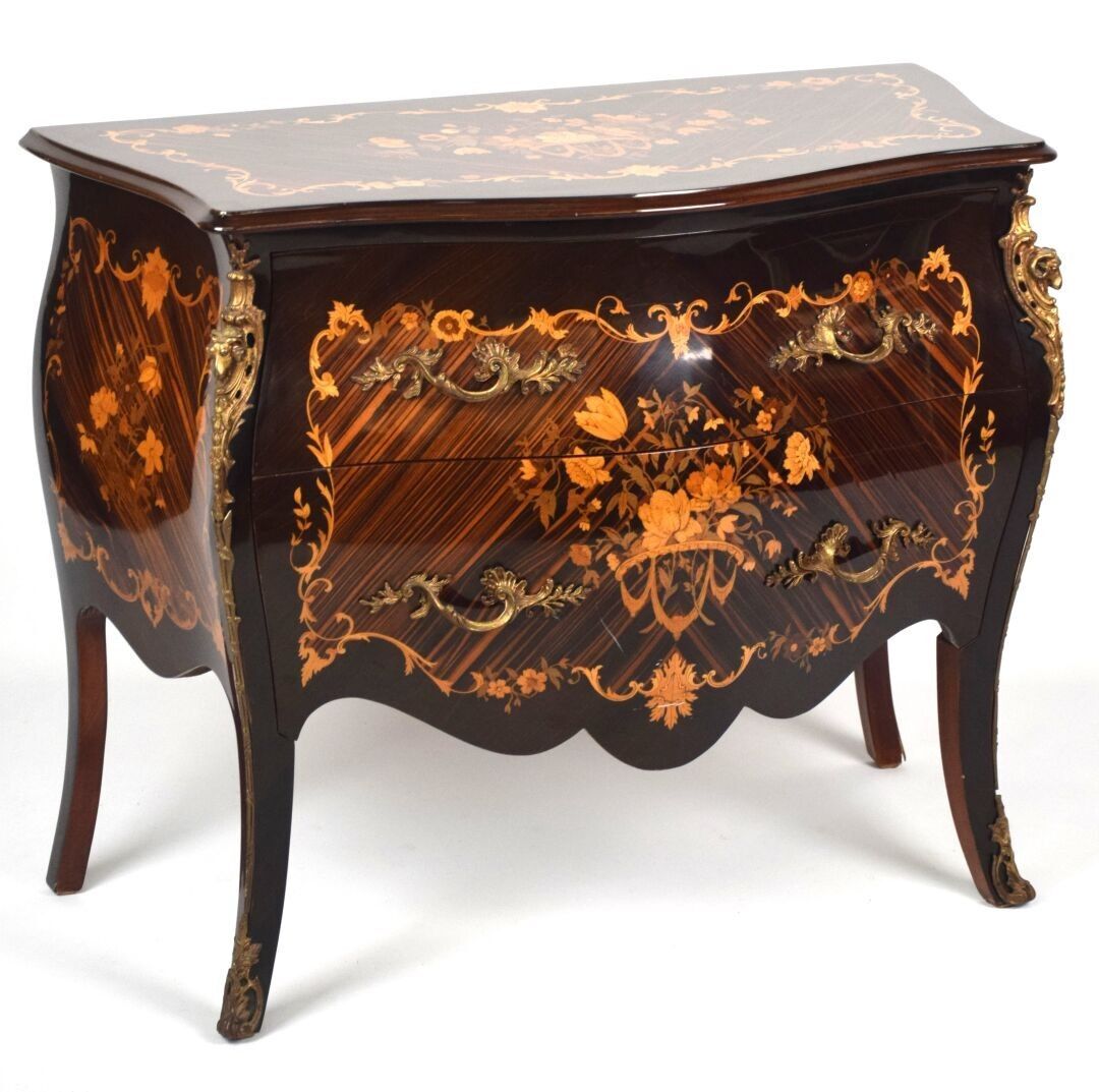 Louis XV chest of drawers