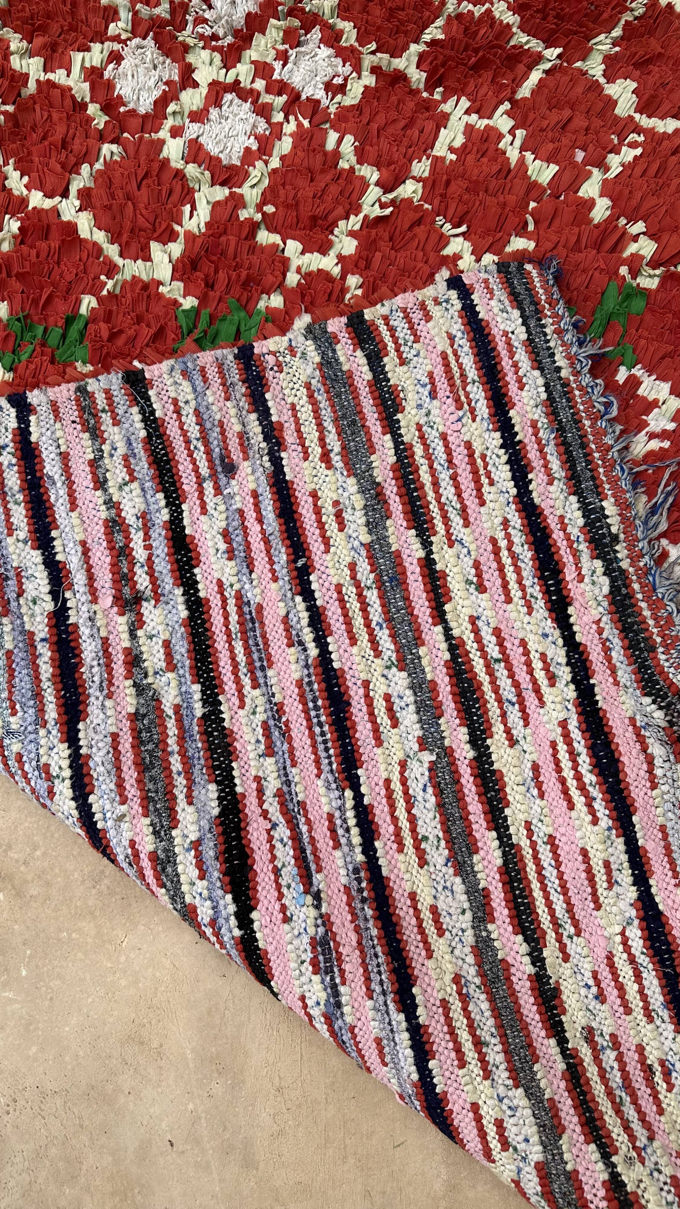 Moroccan carpet - 98 x 238 cm