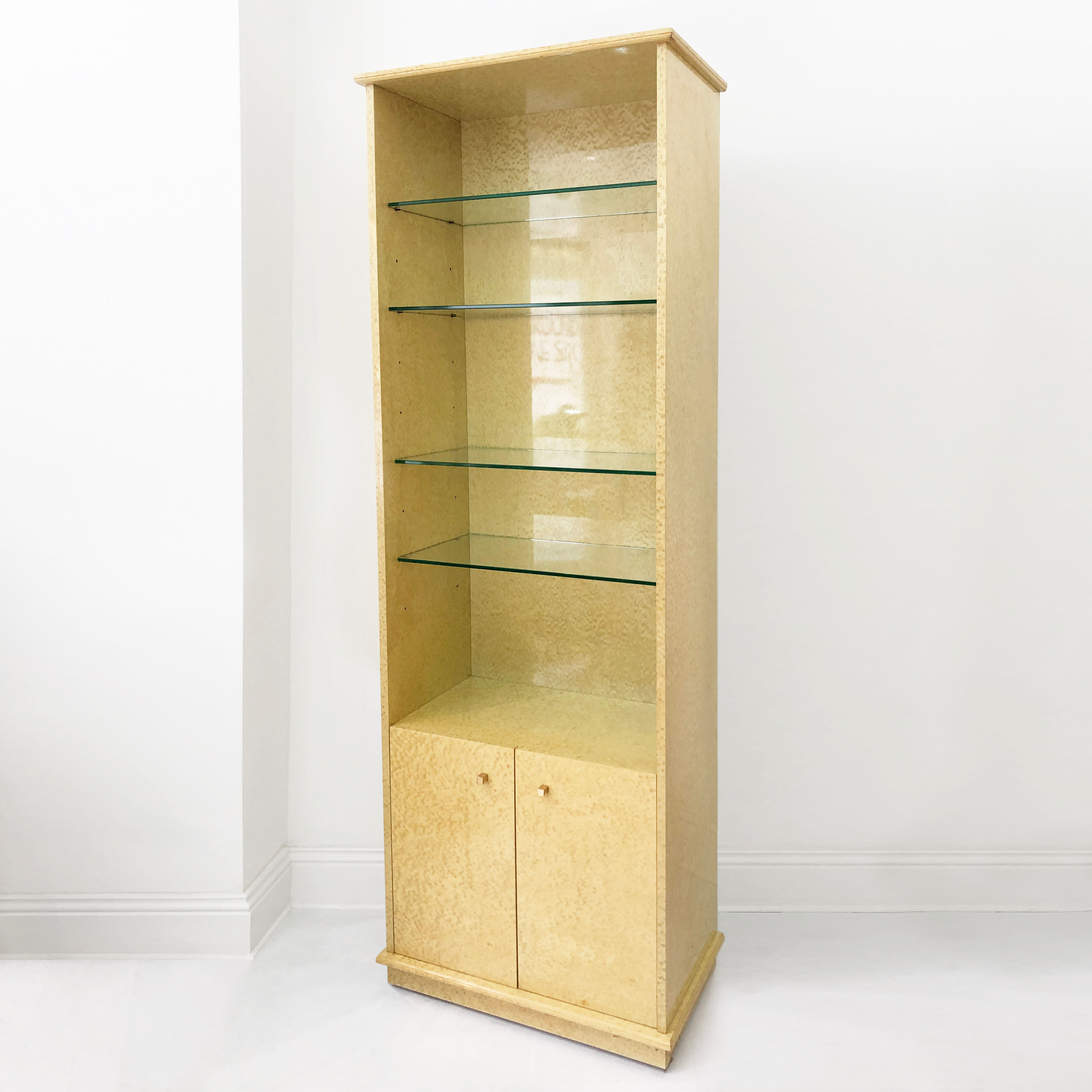 1980s birds eye maple display cabinet memphis milano style 1980s vintage