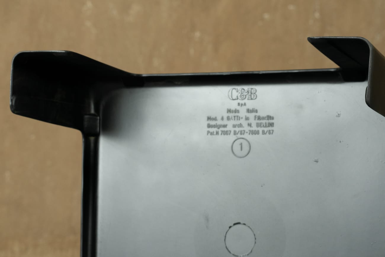 Black Amanta coffee table by Mario Bellini for C&B Italia, Italy, 1970s