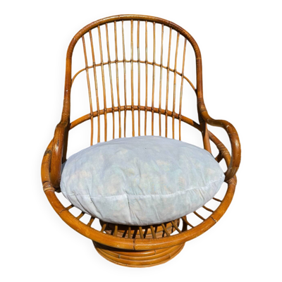 Fauteuil pivotant en rotin et bambou des années 70