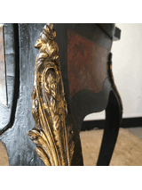 Console en bois noirci XIXème siècle