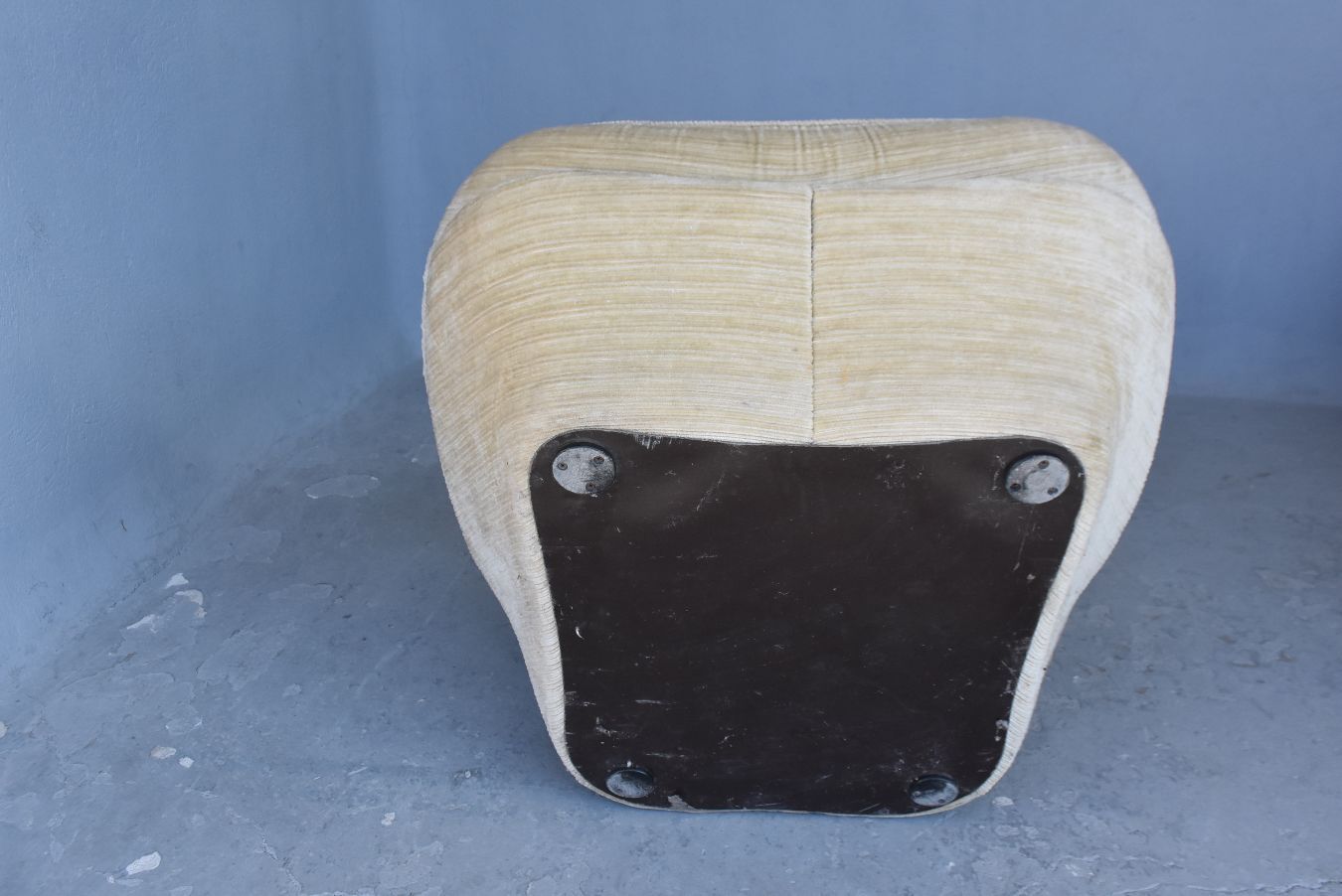 Salon baquet en velours beige vintage années 70