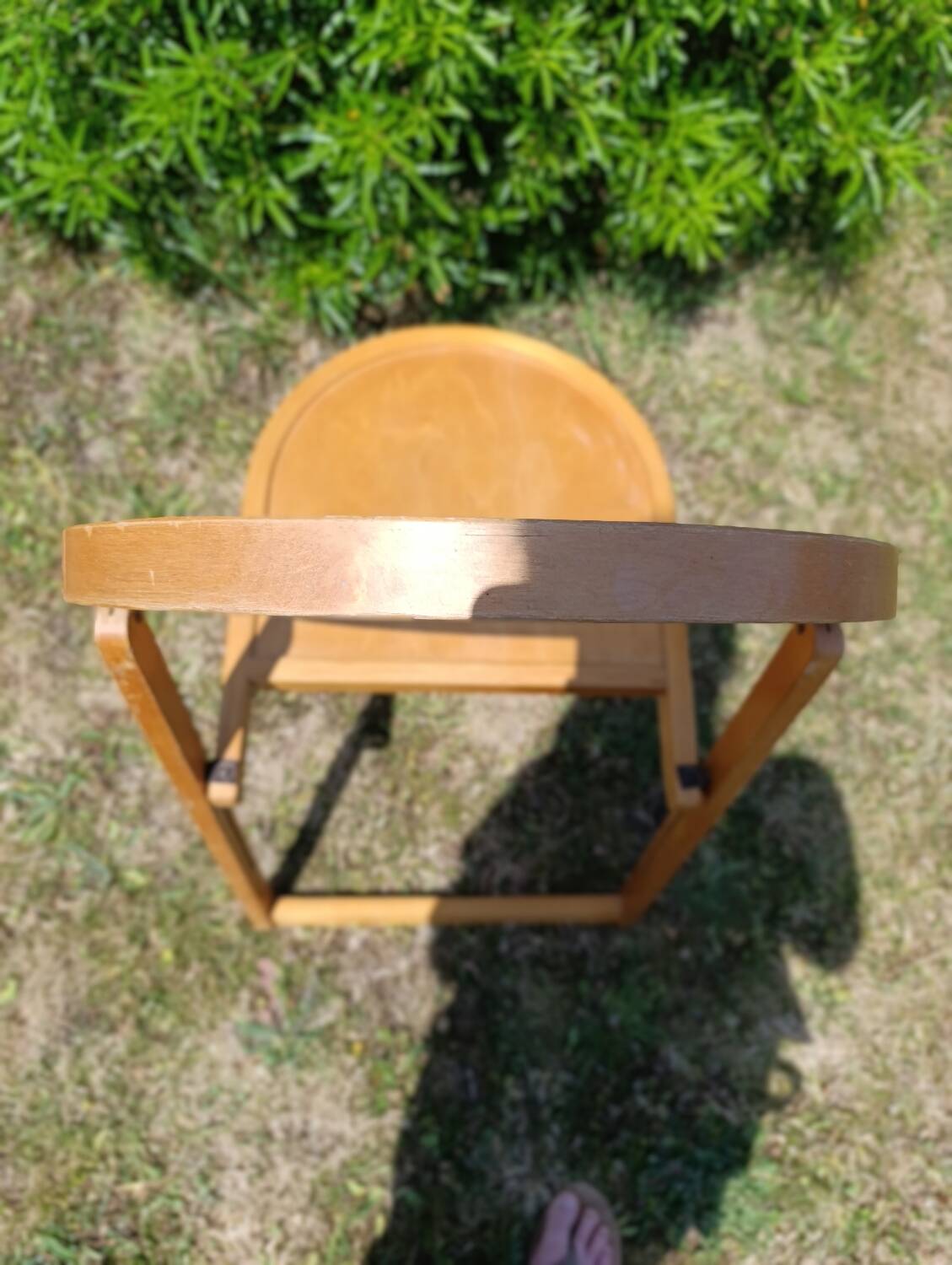 OTK folding wooden chair