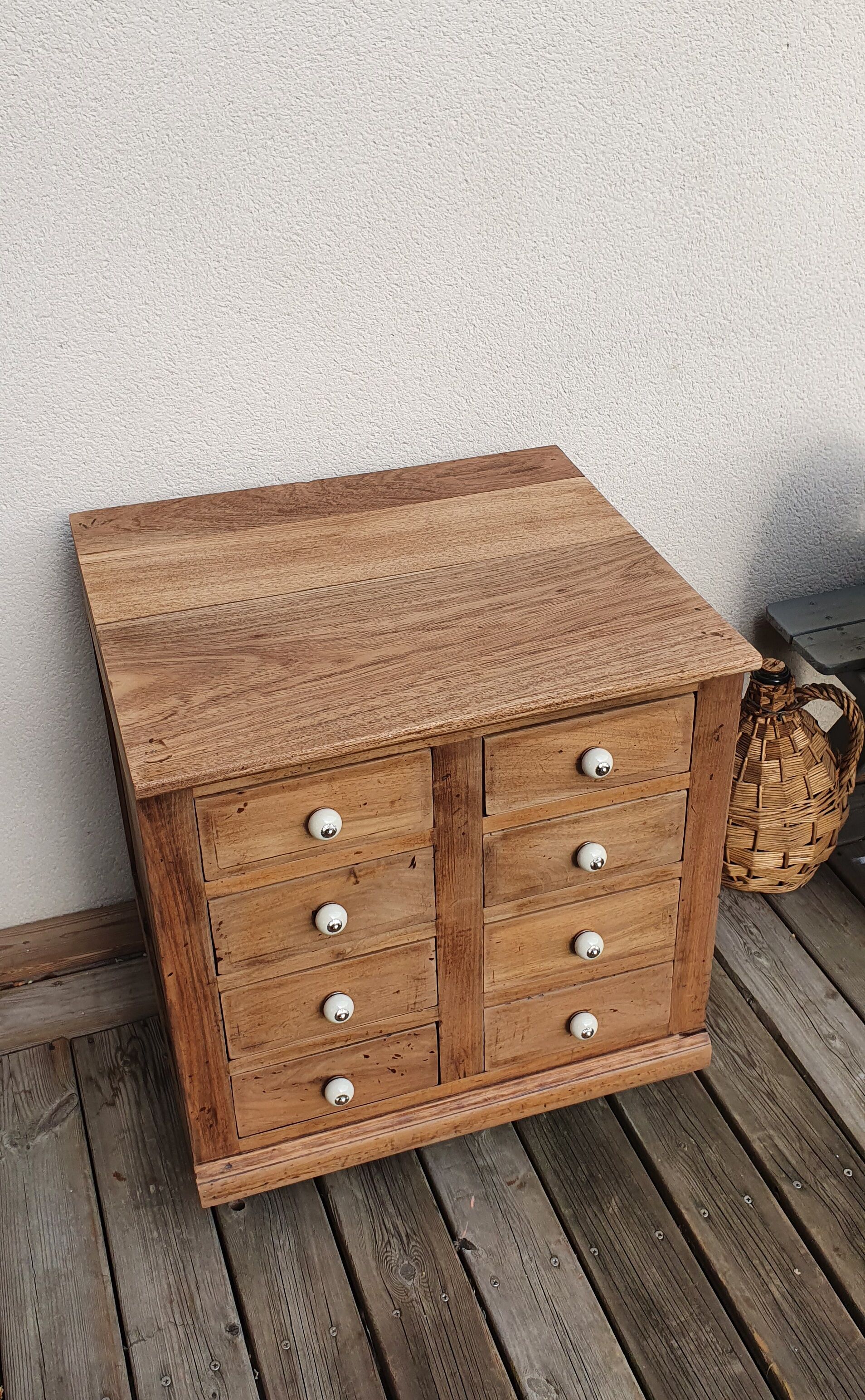 Meuble ancien