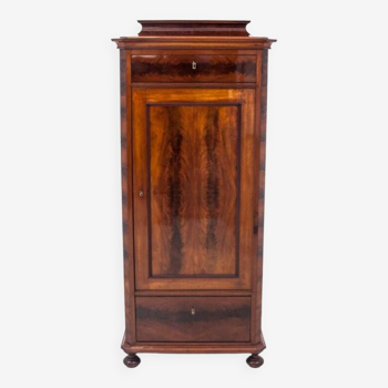 Pillar chest of drawers, Northern Europe, circa 1860. After renovation.