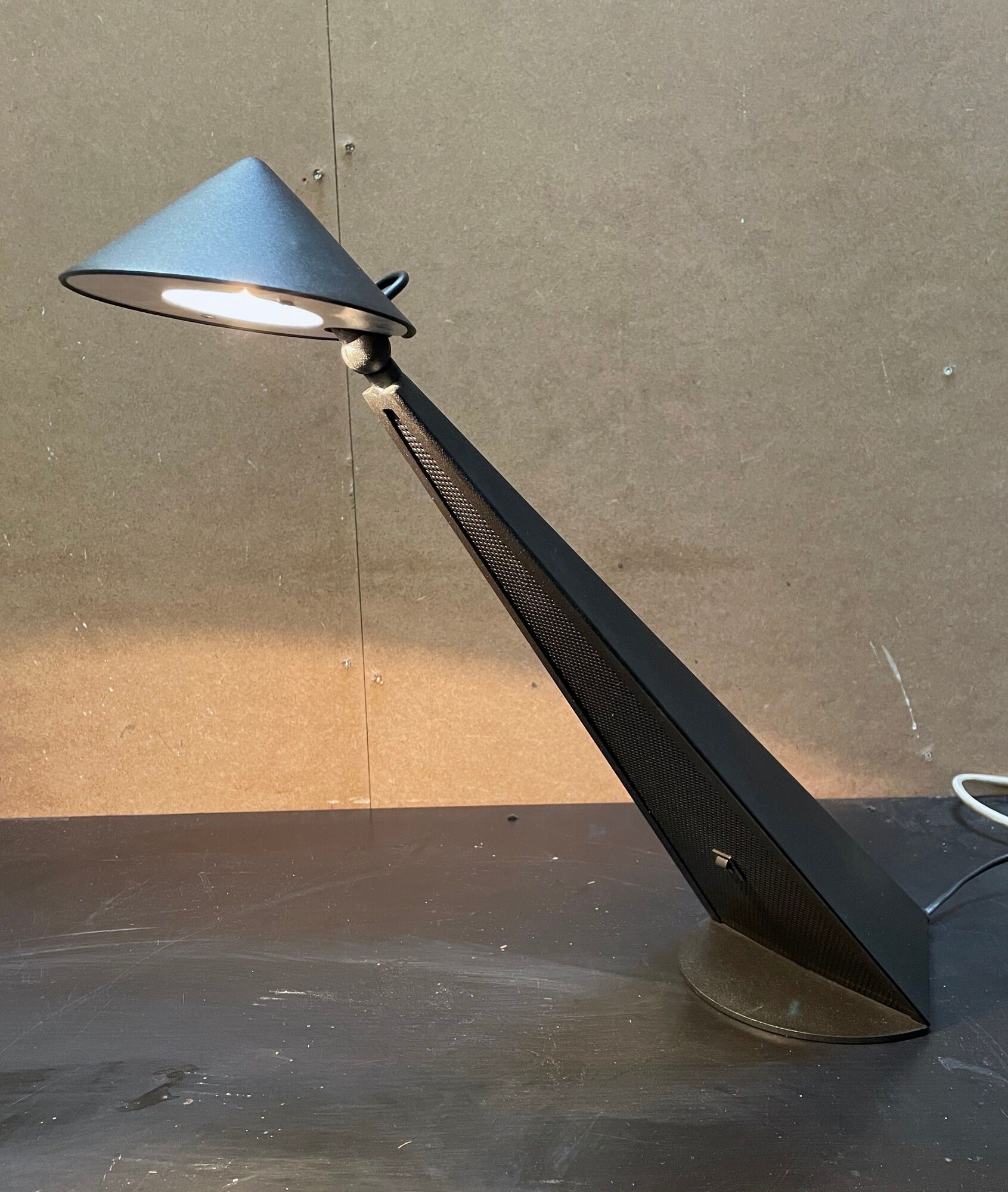 Lampe Toucan by Patrice Bonneau - éd. Genexco - vintage design 1980