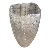 Vase en cristal taillé fleuri