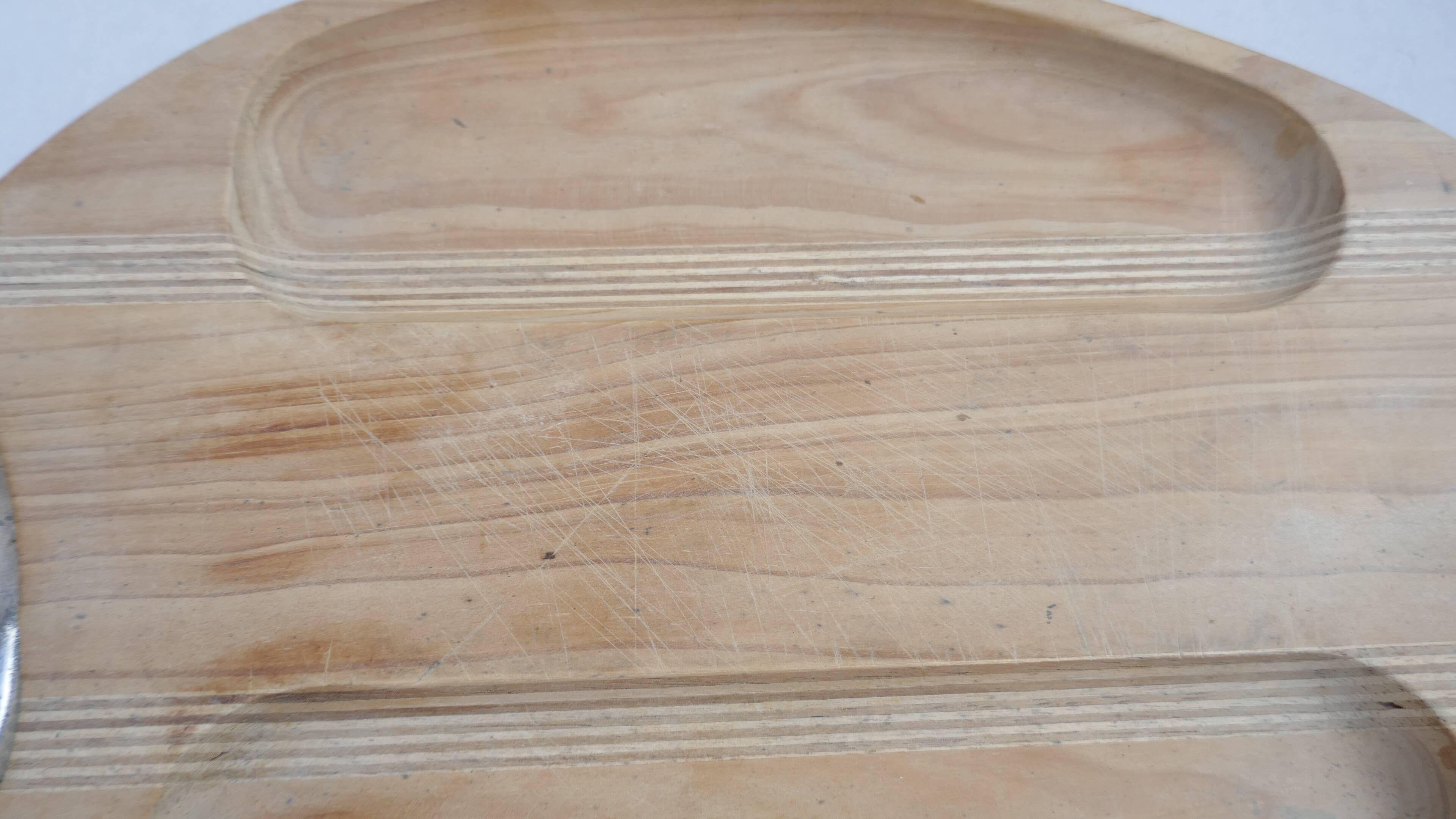 Vintage fish-shaped tray cutting board