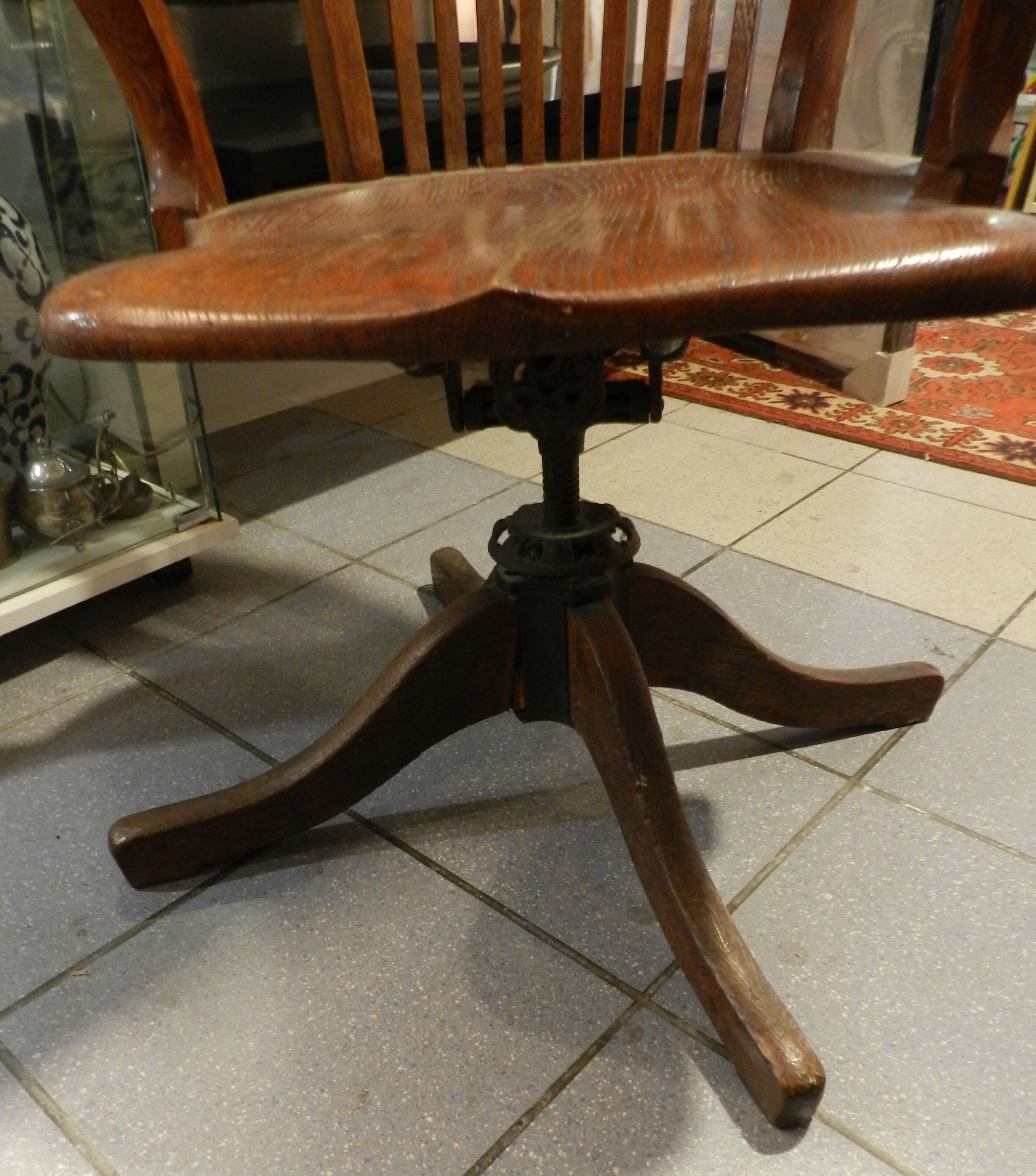 1930s swivel office chair