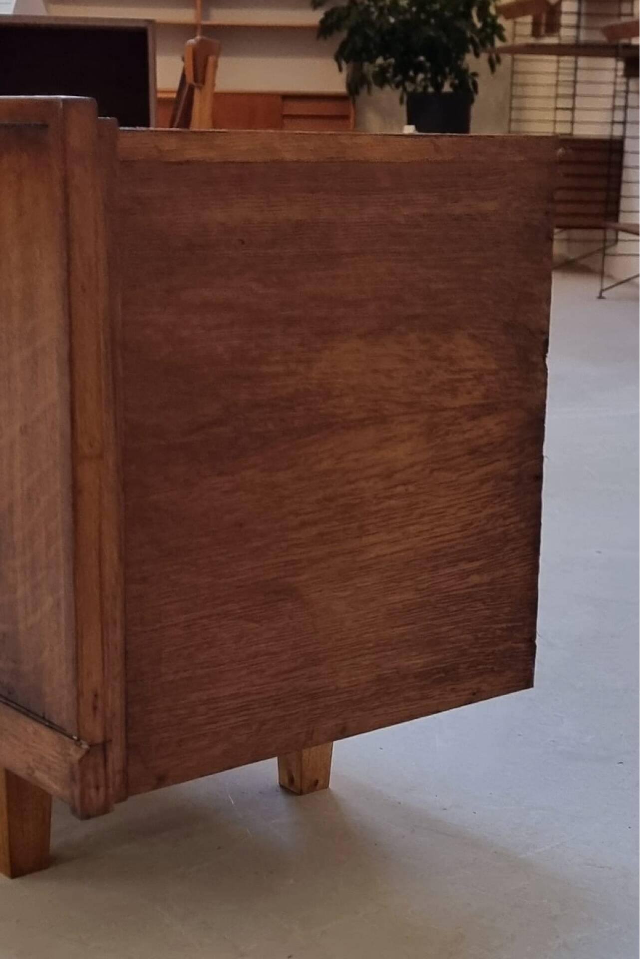Mid-century lowboard