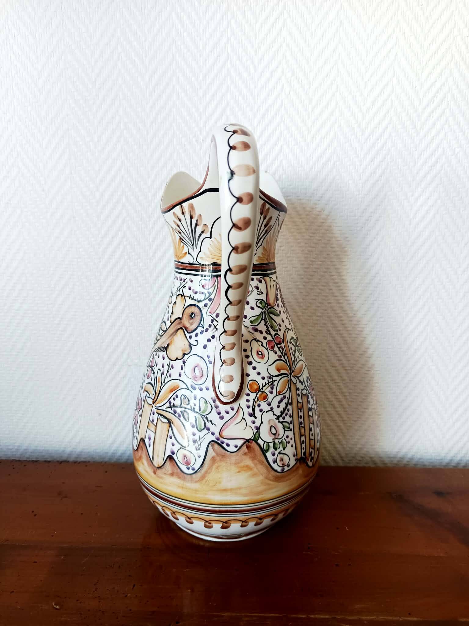 Ceramic jug in Portuguese style