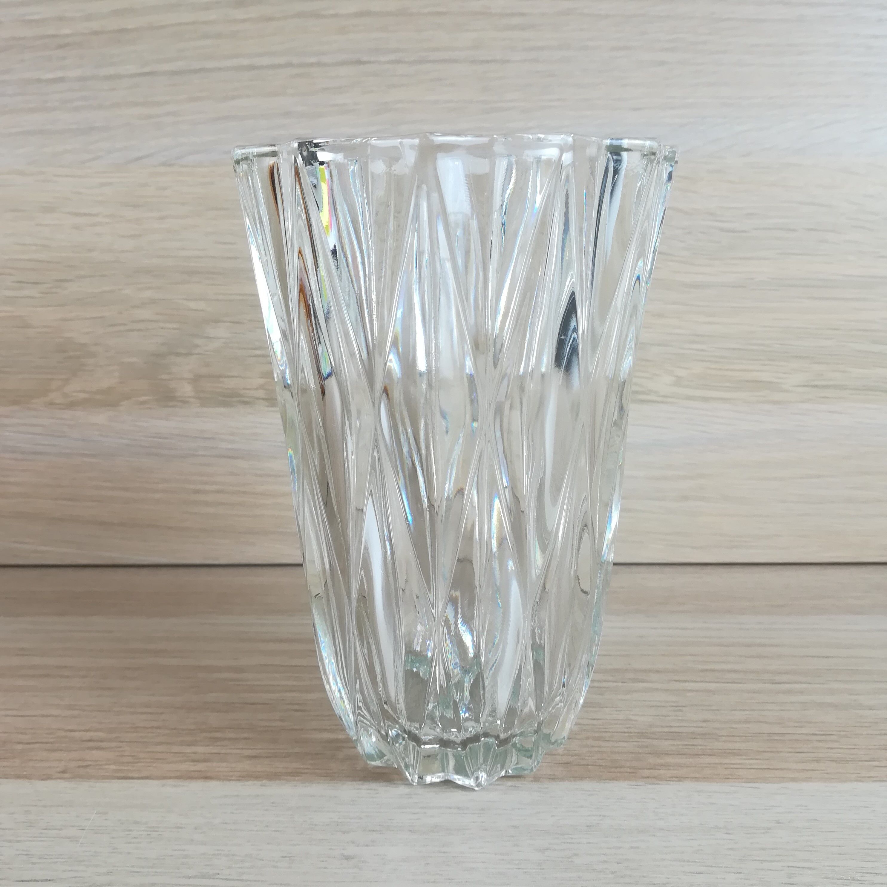 Faceted glass vase