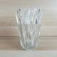Vase en verre à facettes