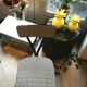 Chaise vintage pied de poule