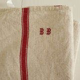 Duo of HEmp towels monogrammed BB