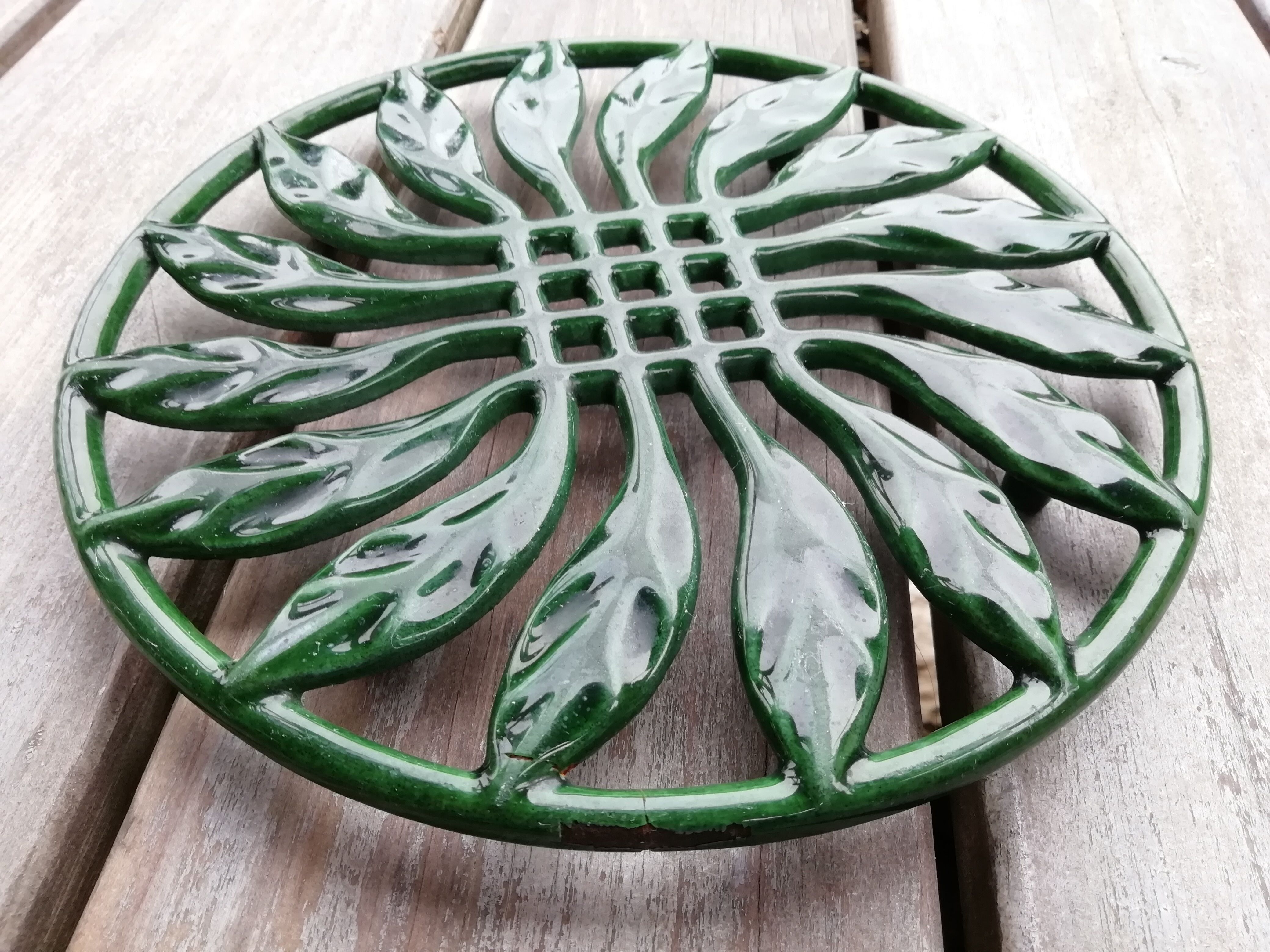 Pair of cast iron table mats