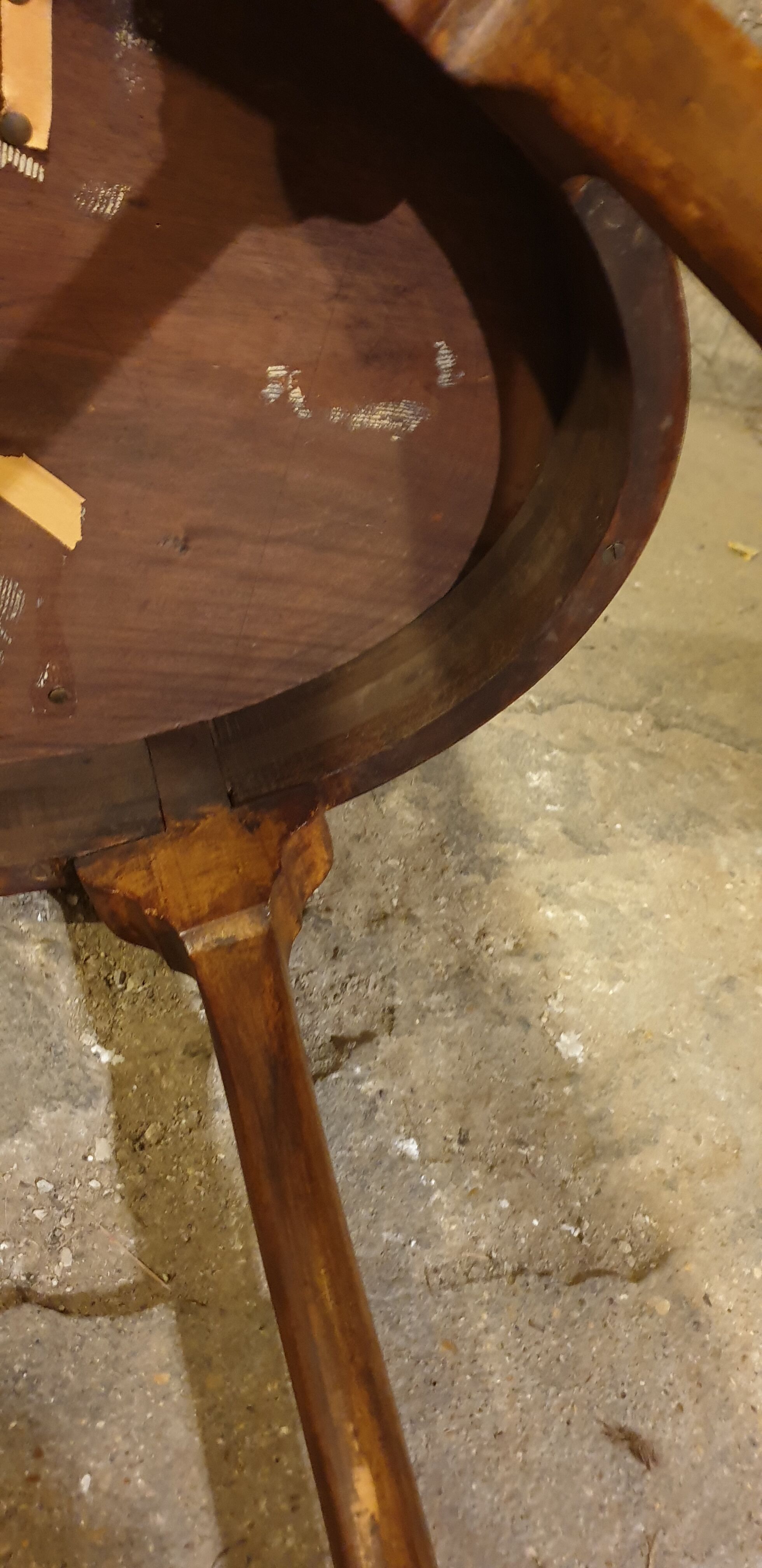 Art nouveau side table