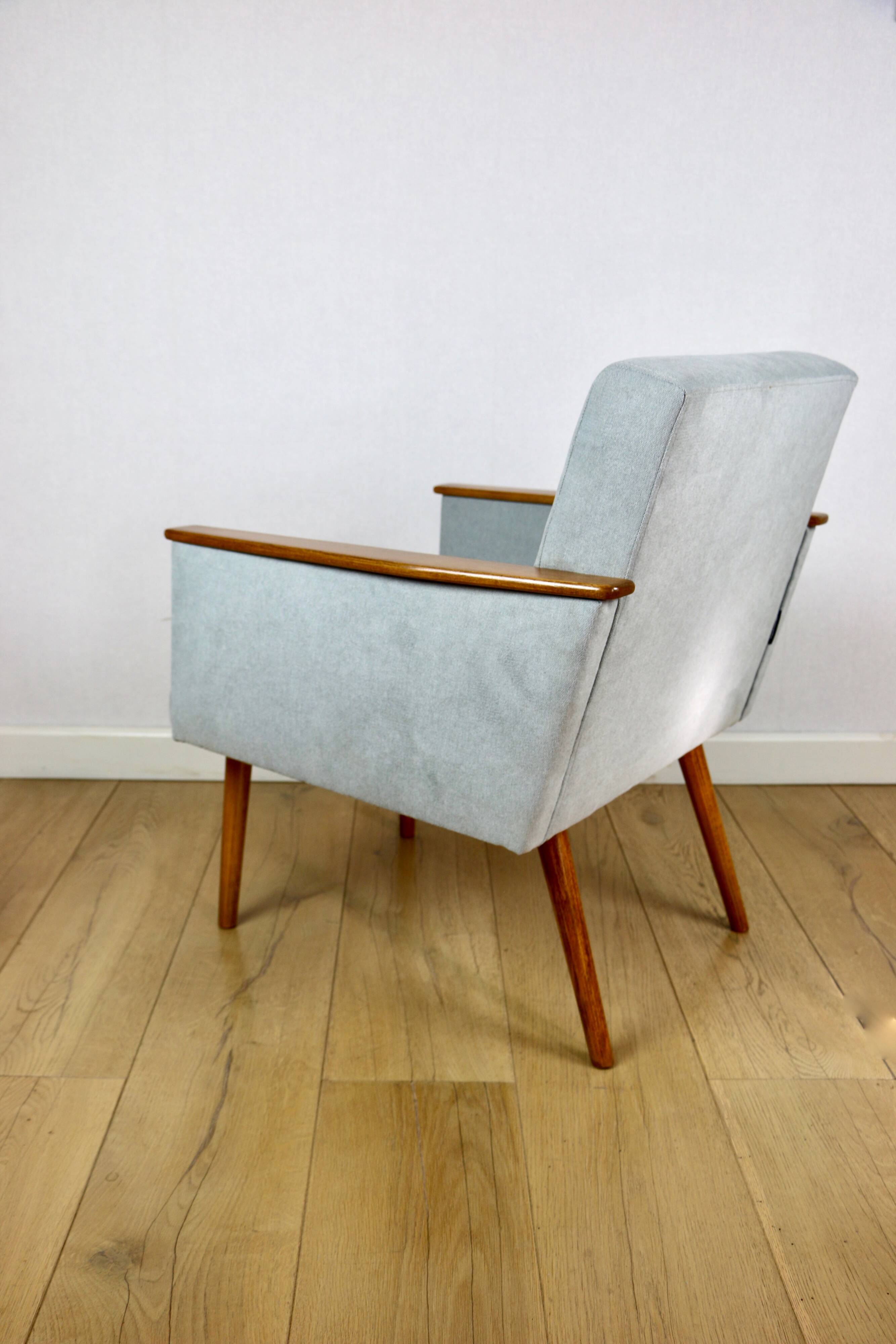 Vintage Art Deco Loft armchair - blue sky