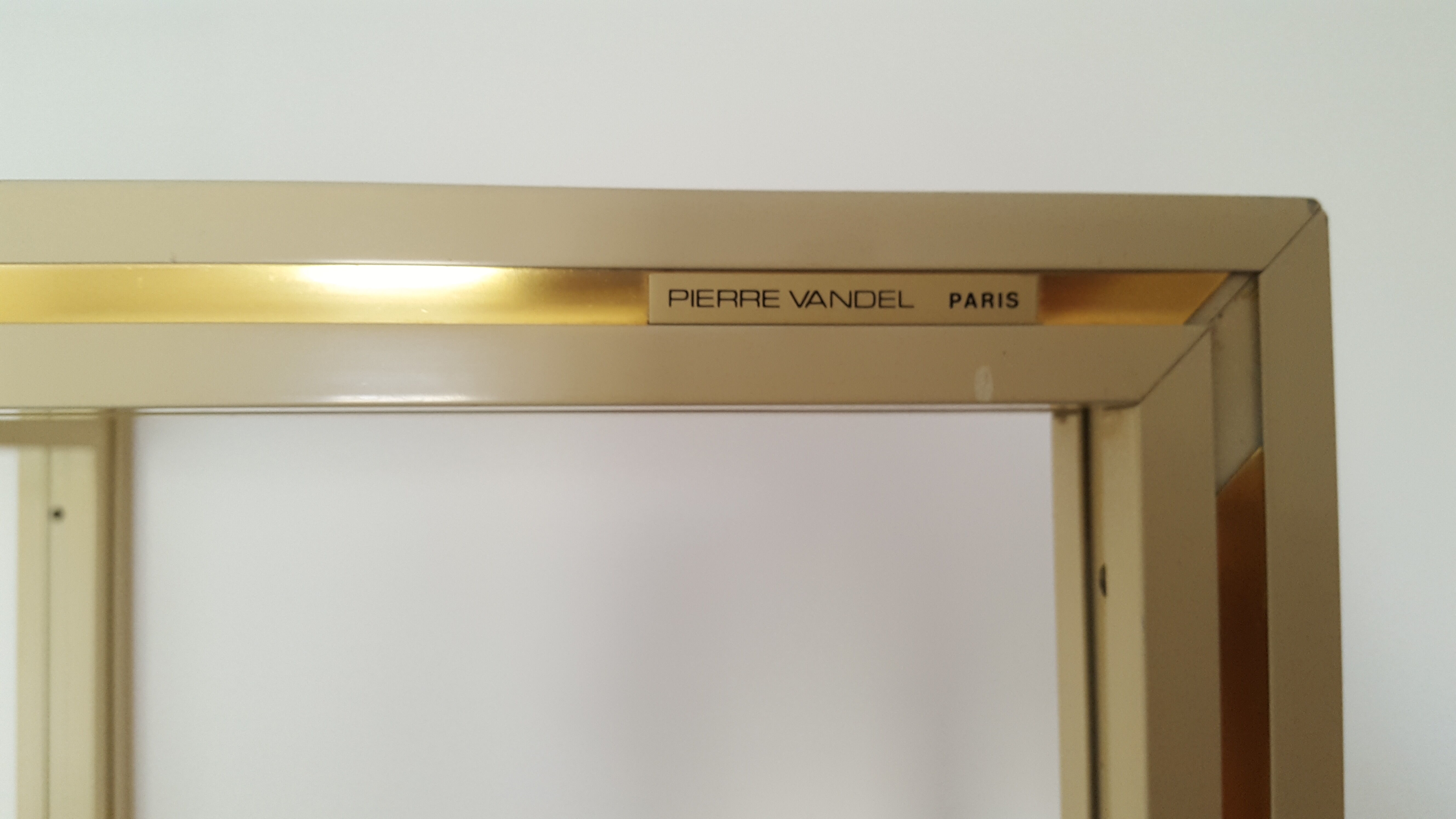 Shelf 70 Pierre Vandel