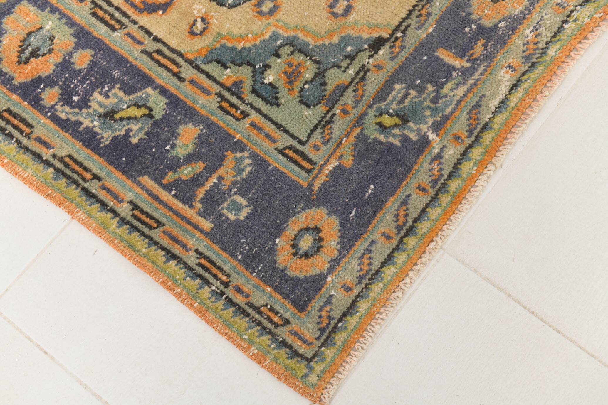 6x9 Pumpkin Orange Turkish Vintage Rug, 187x271 Cm