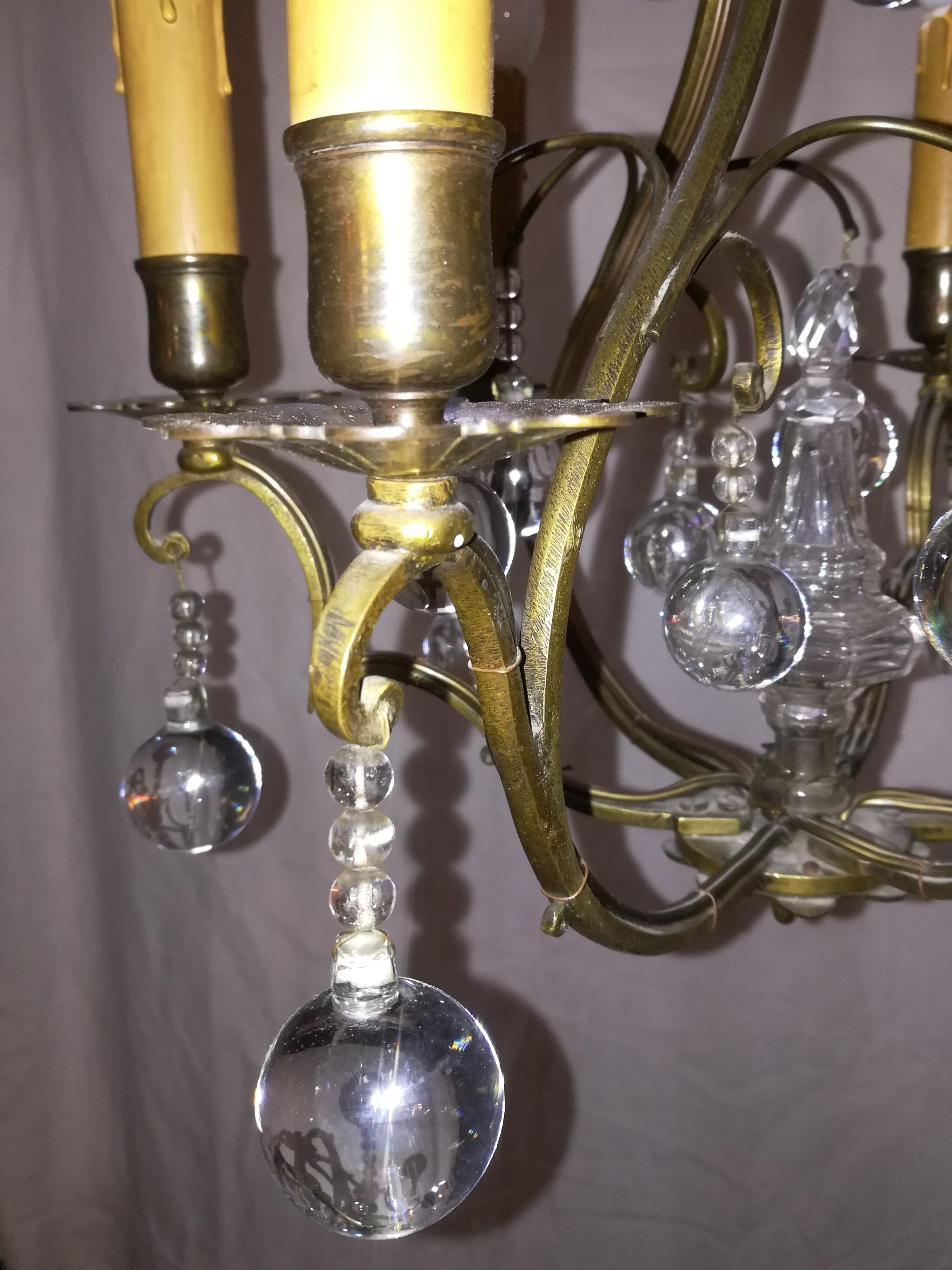 Bronze chandelier and stamps balls
