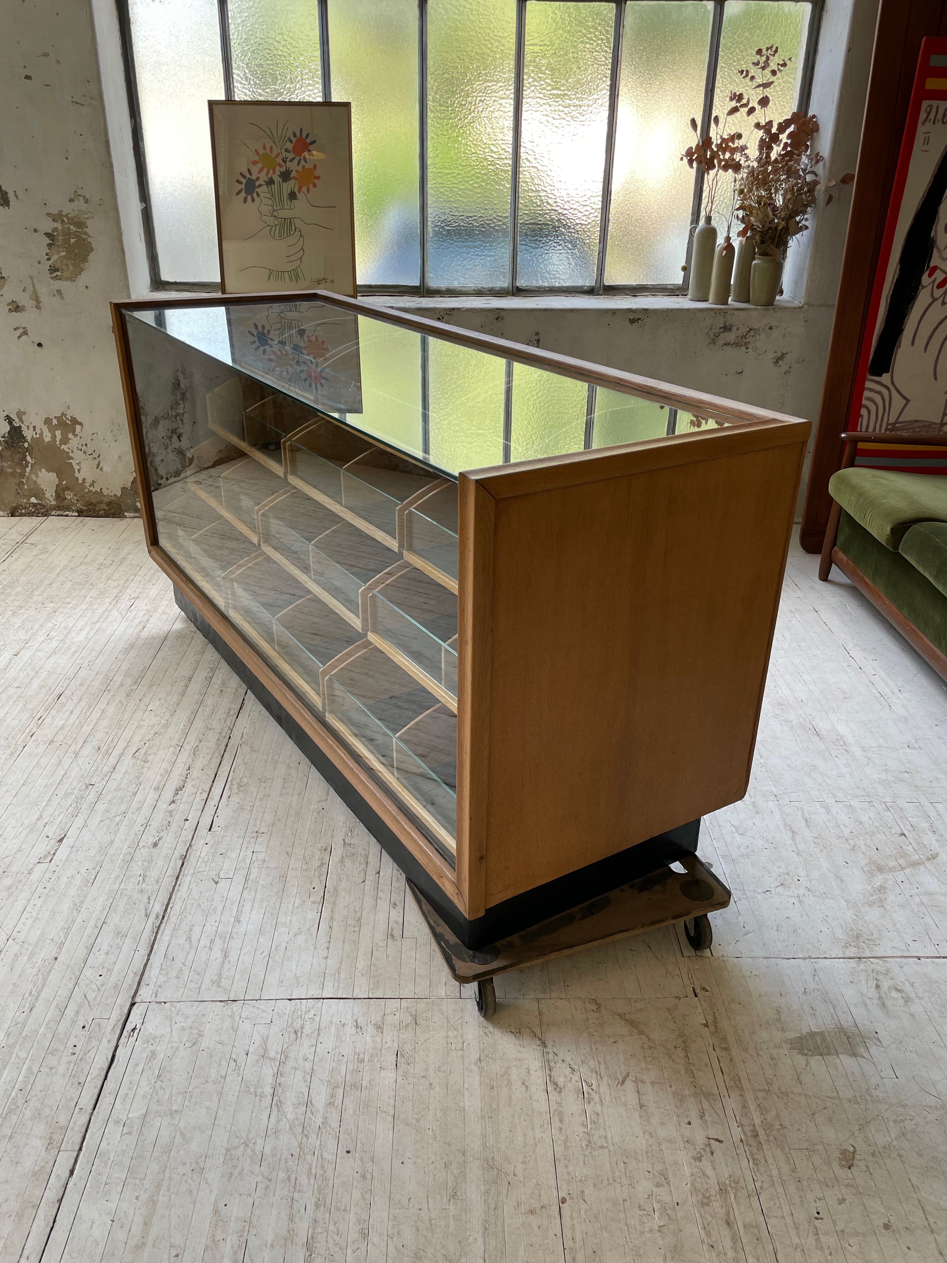 Glass trading post 50s