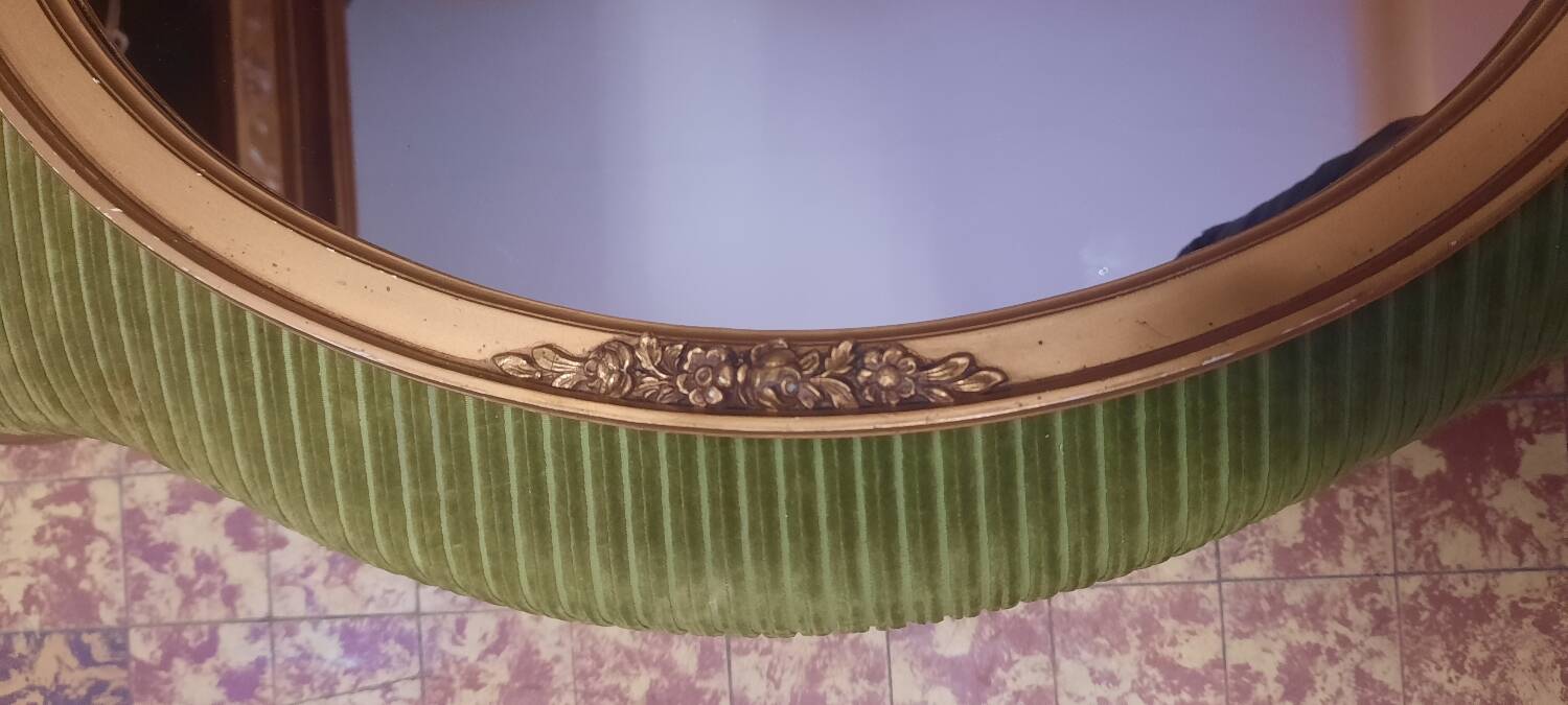 Oval mirror
