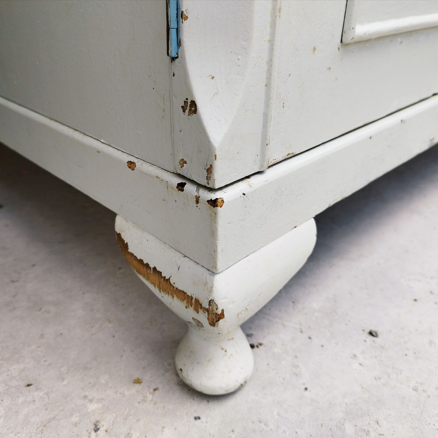 Wardrobe dressing room english vintage storage