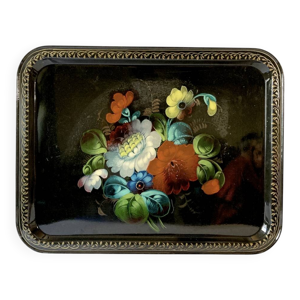 Plateau Jostovo en métal