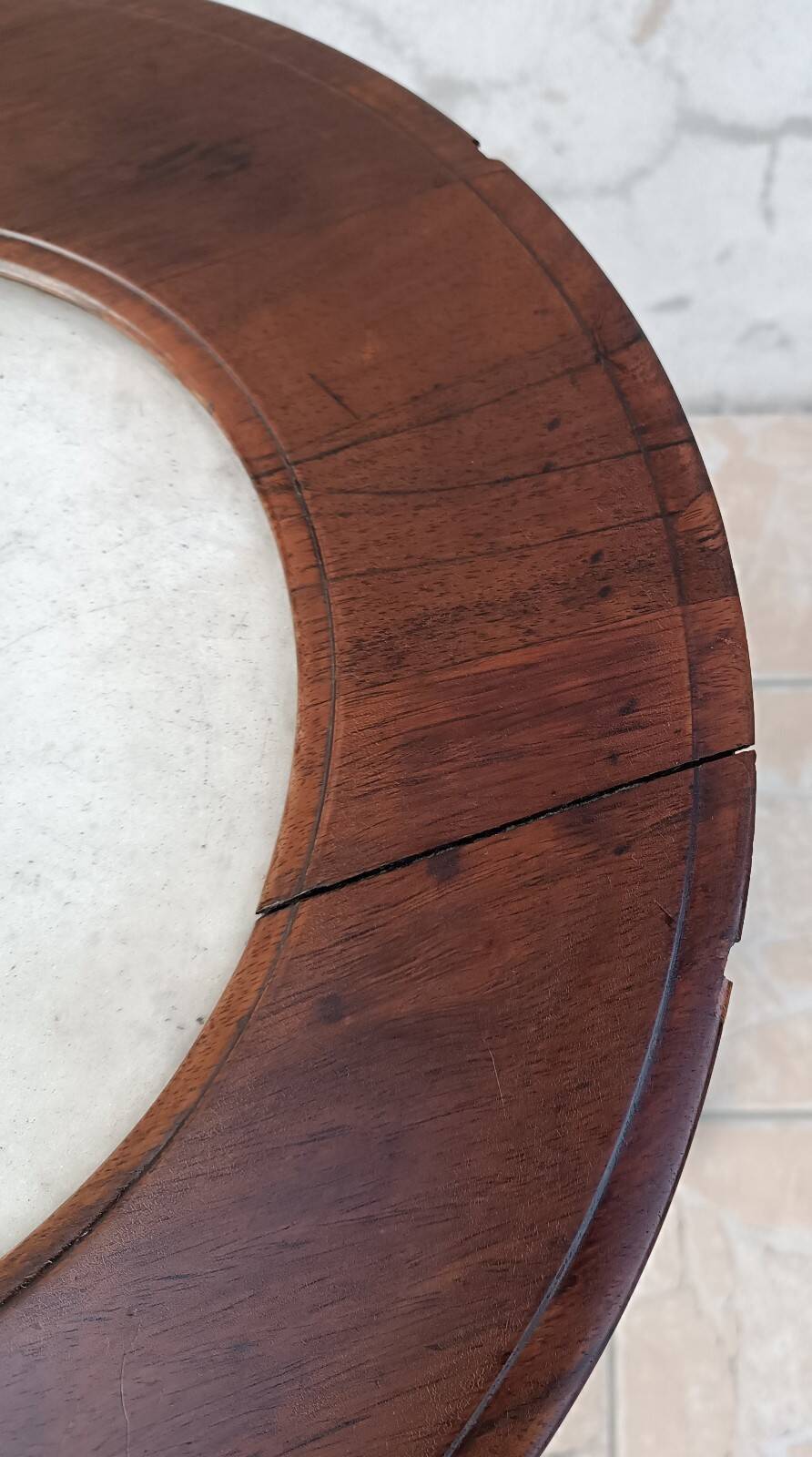 Art Nouveau side table in walnut and marble