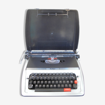 Nakajima all vintage writing machine