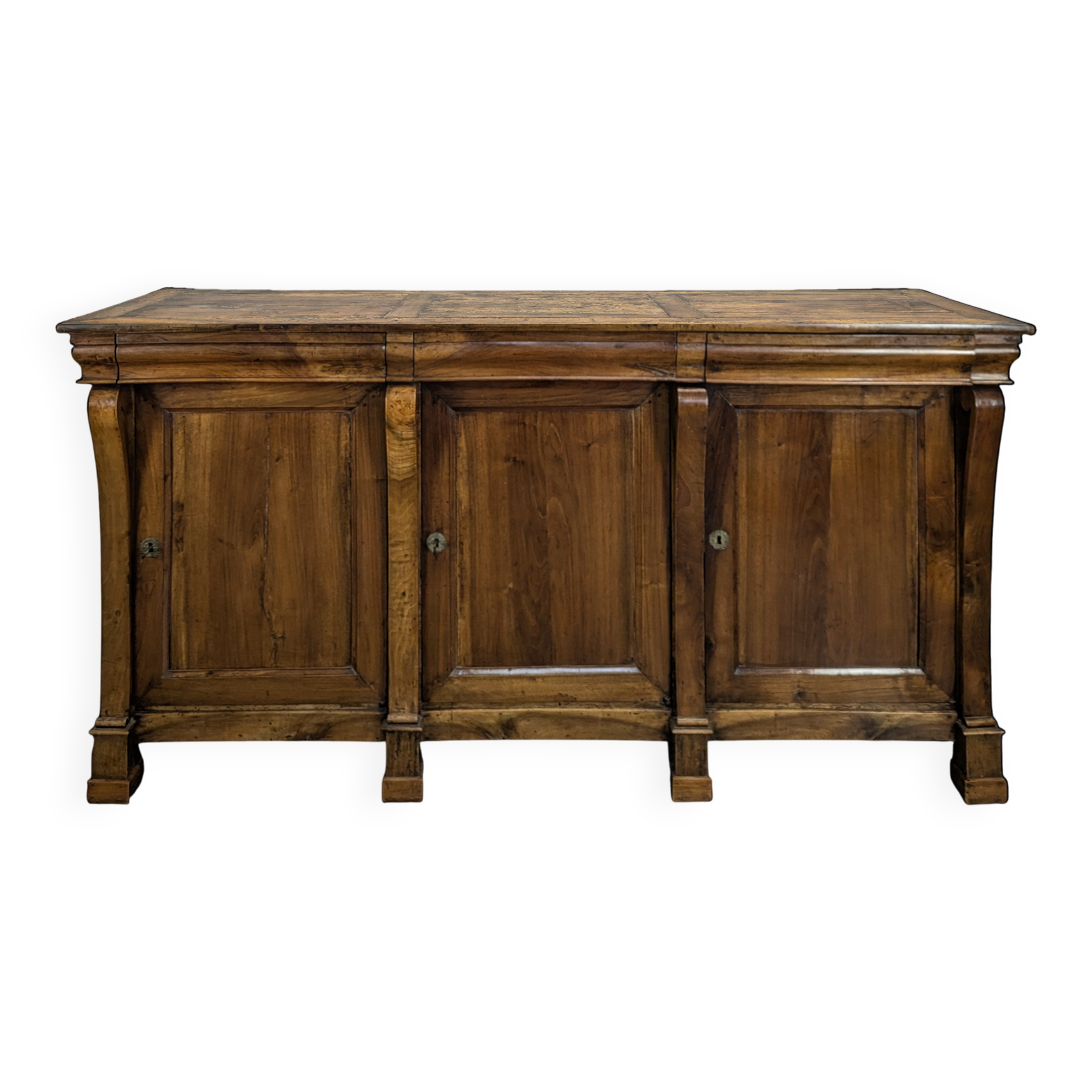 Walnut enfilade from the Restoration period.