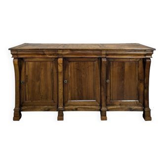 Walnut enfilade from the Restoration period.
