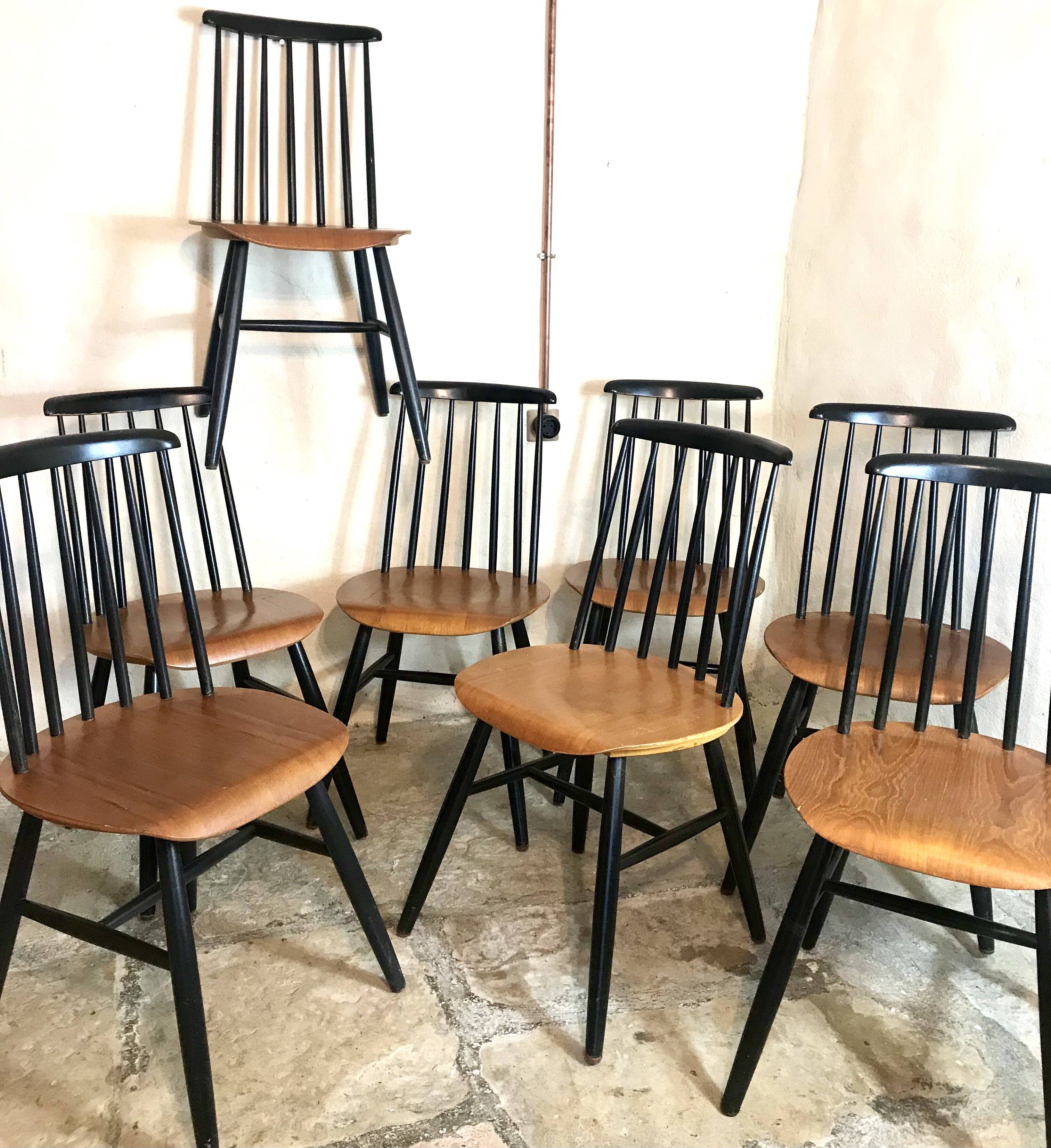 Set of 8 Scandinavian vintage Tapiovaara chairs