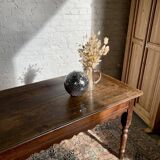 Farm table