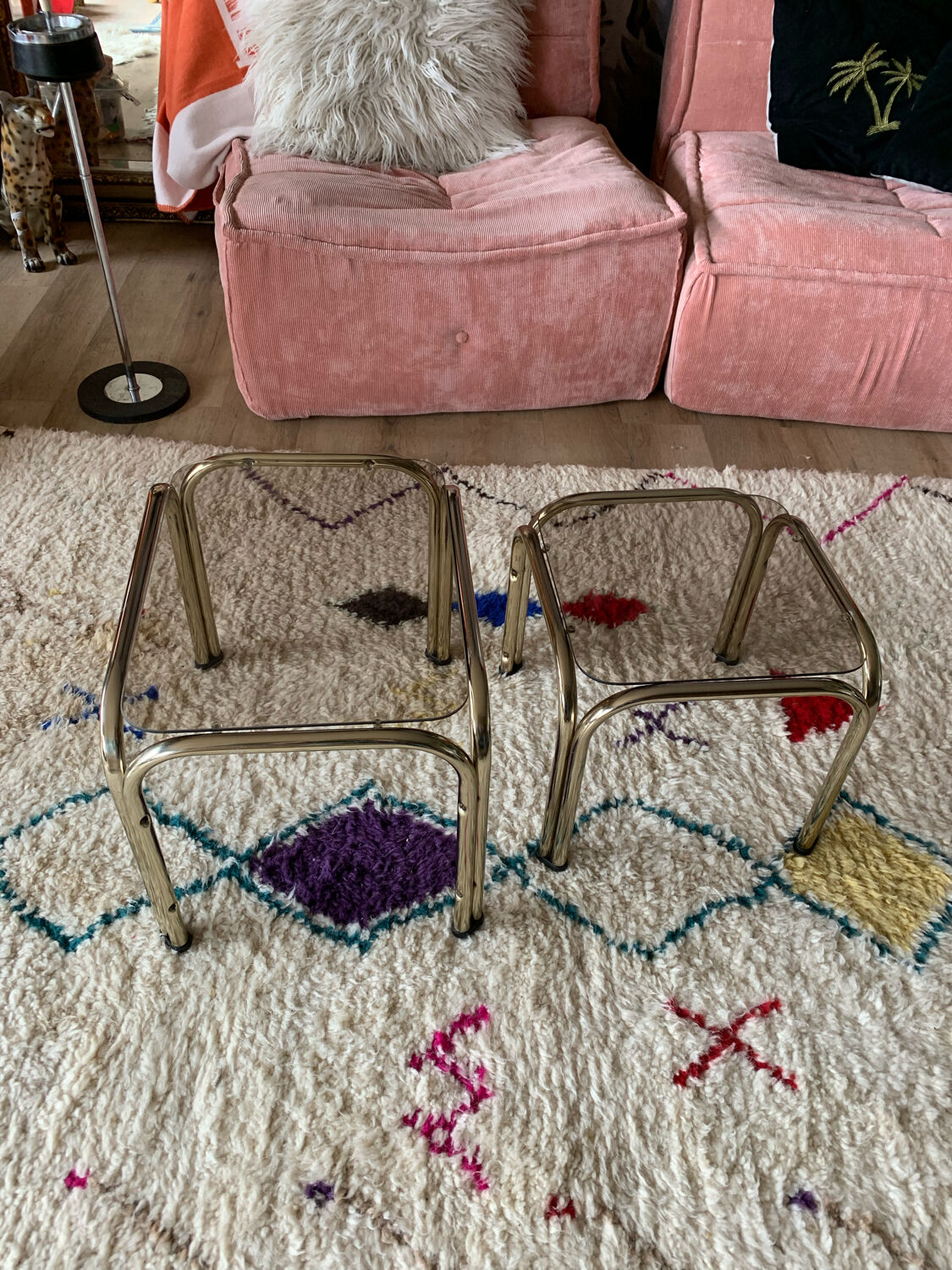 Duo of pull-out tables