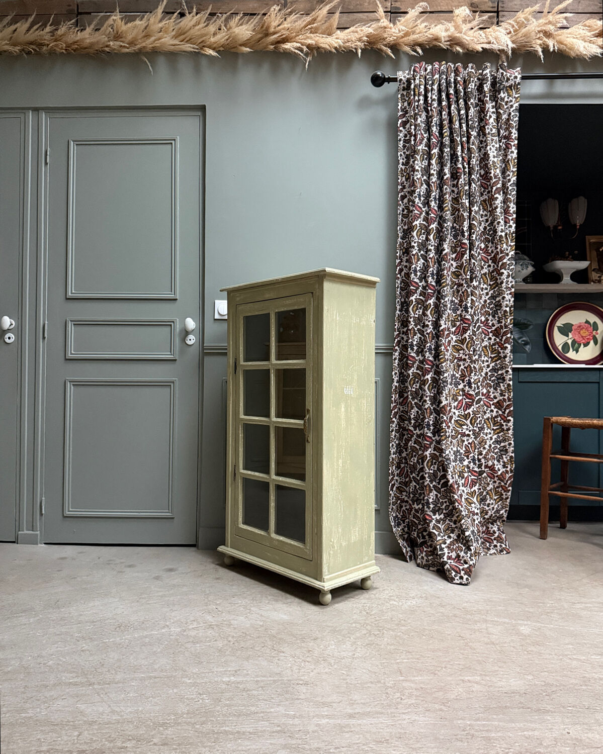 Small patinated display cabinet