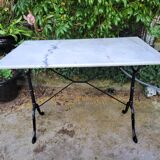 Bistro table in Carrara marble and cast iron circa 1900