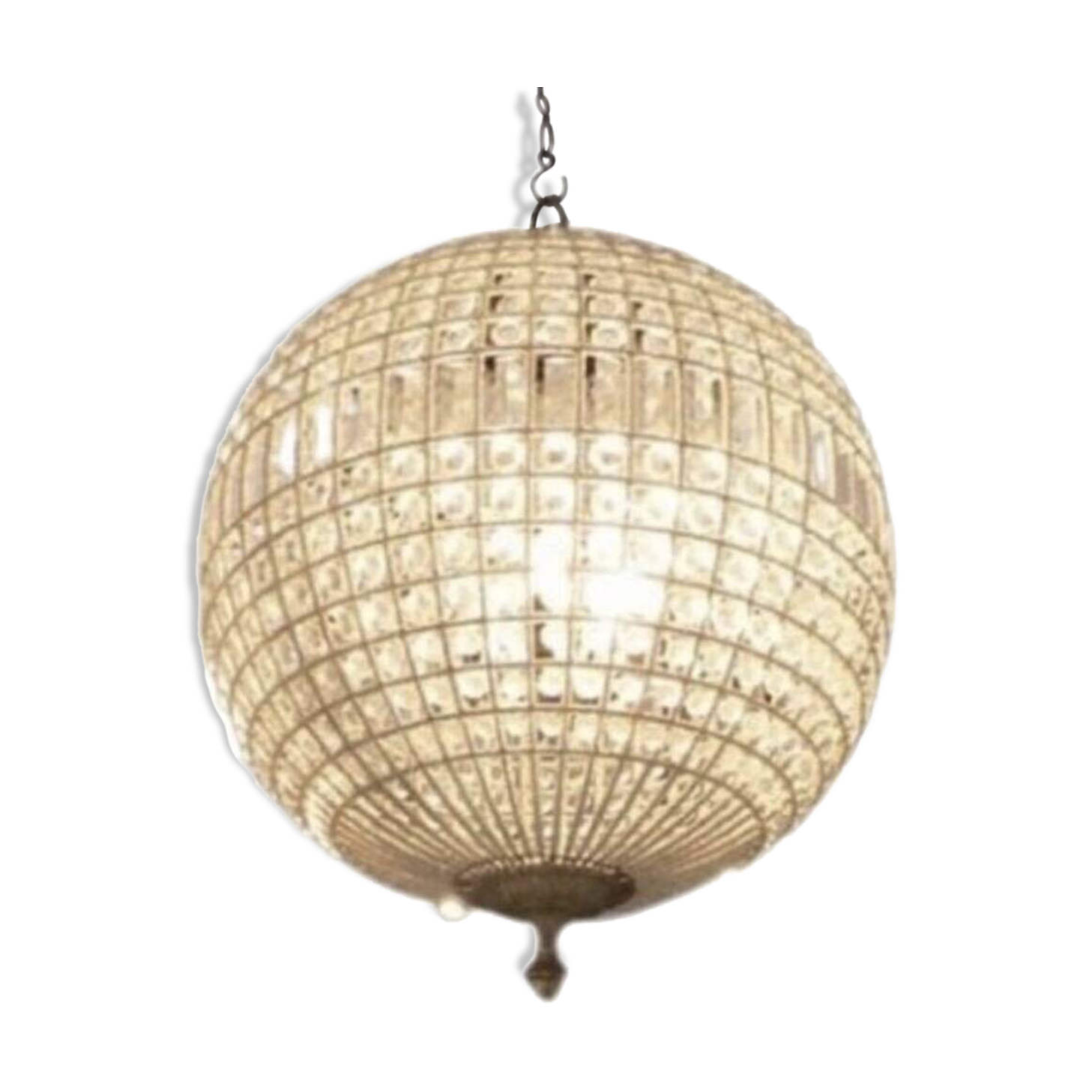 Spherical crystal pendant light