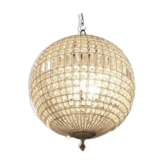 Spherical crystal pendant light