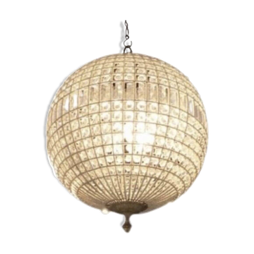 Spherical crystal pendant light